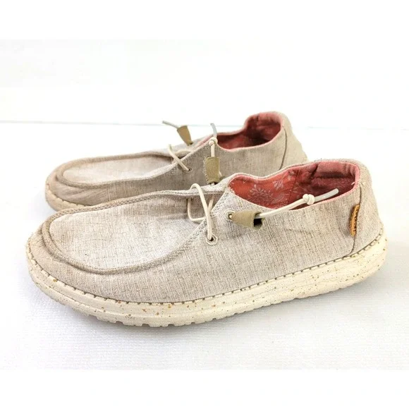 Hey Dude Wendy Slip On Shoe Loafer Womens 9 Beige Casual Lightweight‎ Beachy