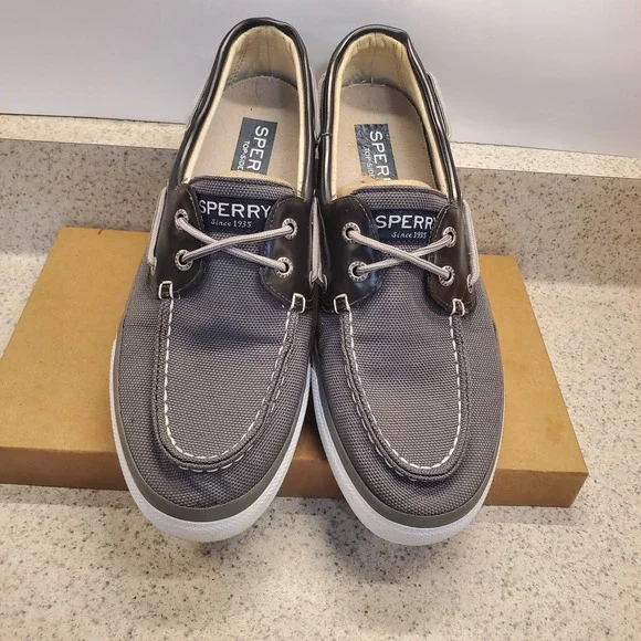 Men's Sperry Halyard Gray Canvas 2-Eye Cross Lace  Boat Shoe Size 9.5 Top Siders