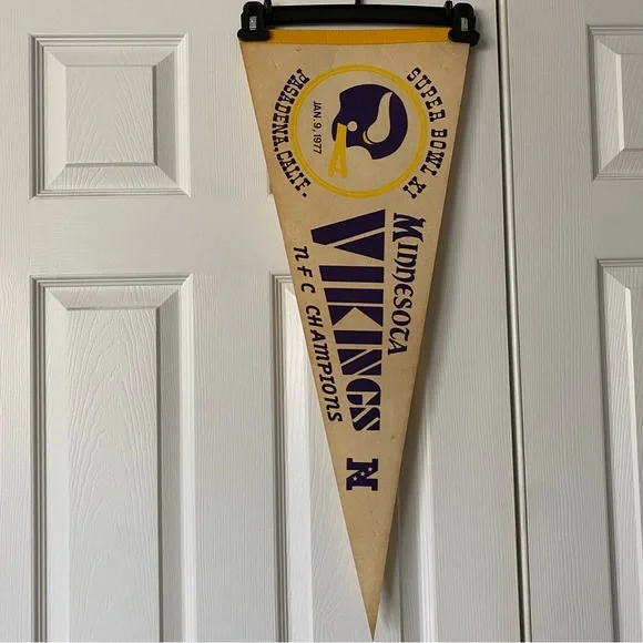 Minnesota Vikings Football 1977 Superbowl XI Vintage Sports Memorabilia …