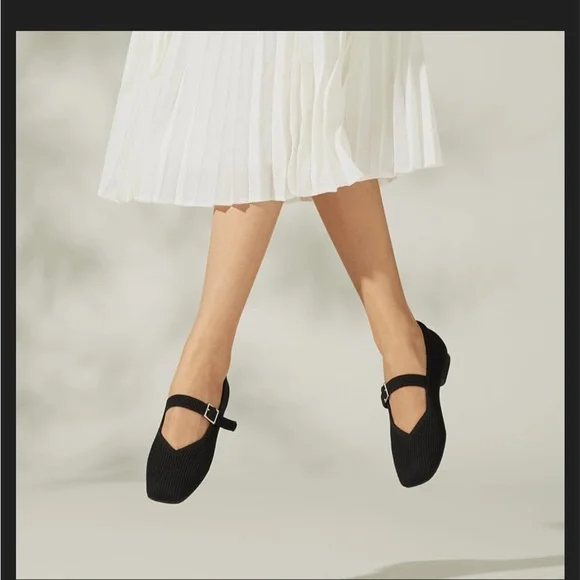 Viviana Black Square-Toe Mary Jane Slingback Flats NWOT