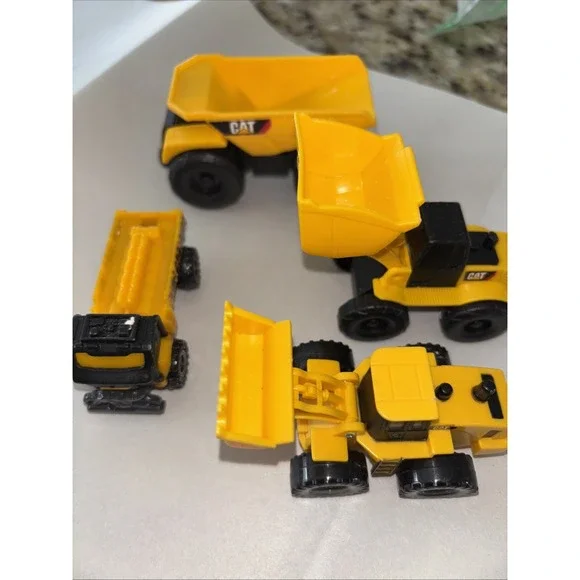 CAT Caterpillar Toy Dump‎ Truck Excavator Lot of 4   3041
