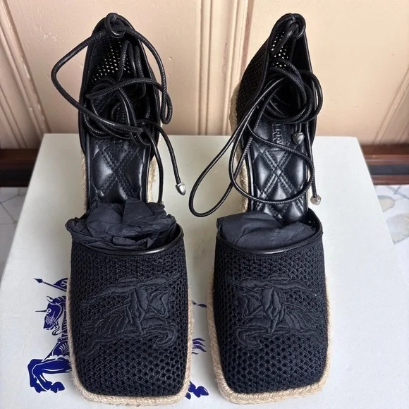 Burberry Mesh Plunge Espadrilles size womens  37