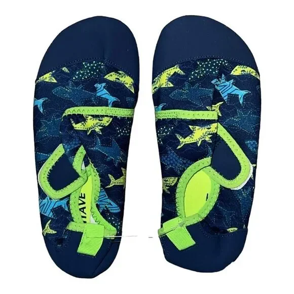 Sea Wave Boys Blue Green Sharks Water Shoes Aqua Socks Size 2/3 New