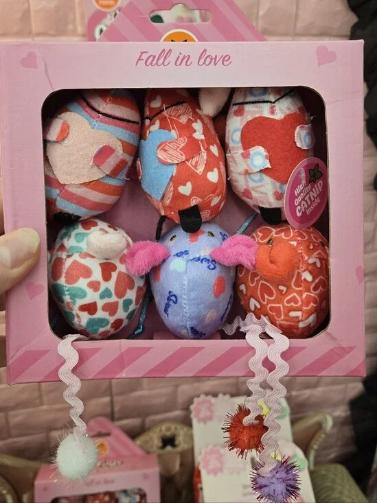 Valentine Heart Catnip Mice Toys - Set Of 6