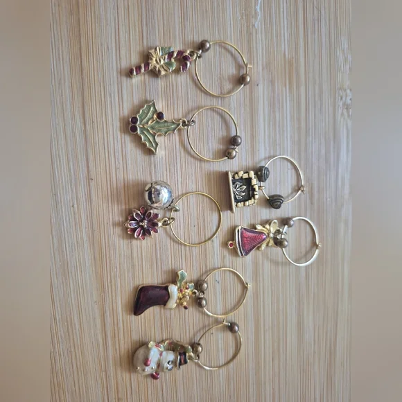 Festive Wine Glass Charms Set