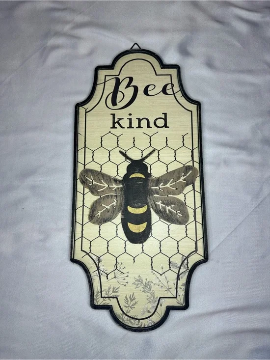 Bee Kind Wall Sign - Neutral/Black Home Wall Decor