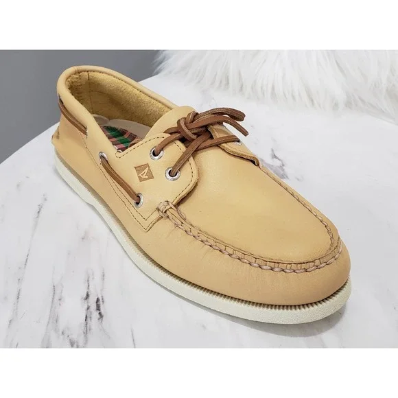 NEW NO BOX MENS SIZE 9.5 Sperry A/O 2-EYE WHISPER YELLOW slip on boat shoes
