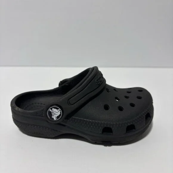 Crocs Toddlers’ Classic Clogs Black, Girls’ Size 8 M