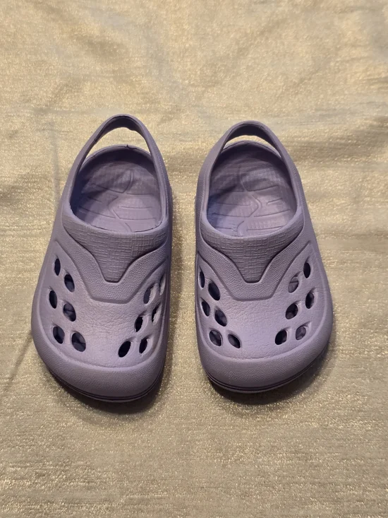 NWOT wonder nation Lavender Kids Slip-On Water Shoes with Vent Holes