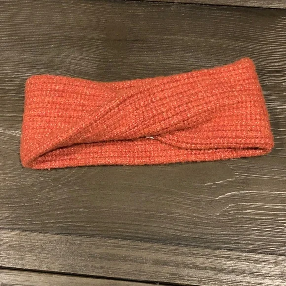Universal Thread Knit Front Twist  Headband
