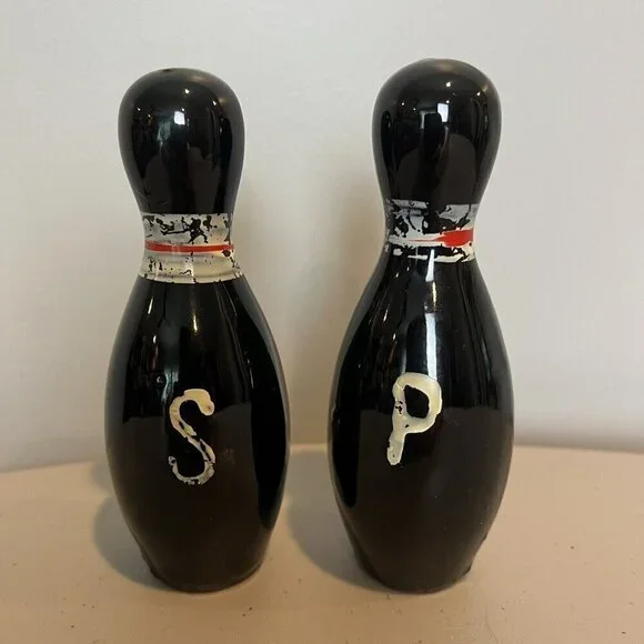 Bowling Pins Salt and Pepper Shakers 1949 Mid Century Kitsch Black Vintage