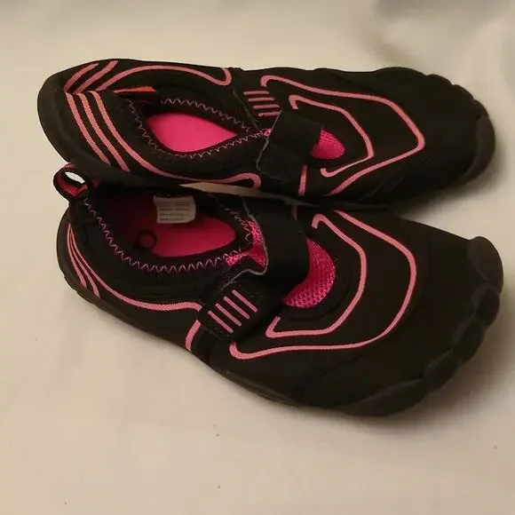 GIRLS SIZE 13/1YOUTH OPWATER SHOE SANDAL SHOES...