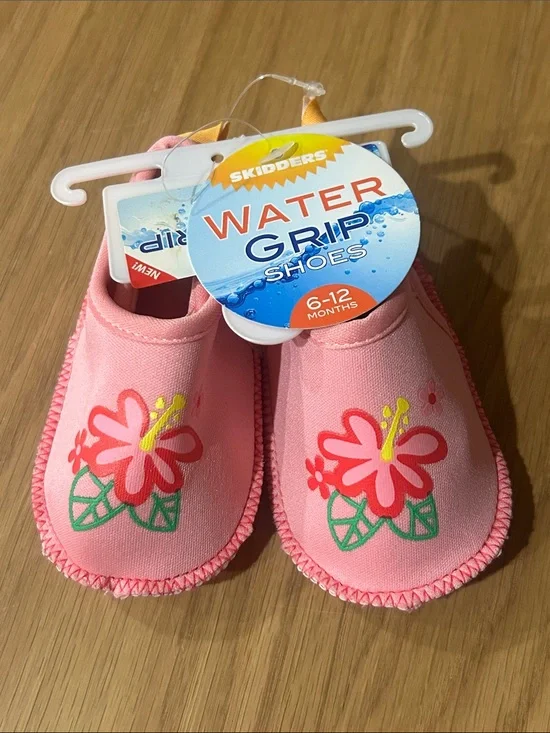 Skidders Pink Hibiscus Water Grip Shoes for Babies (6-12 Months)