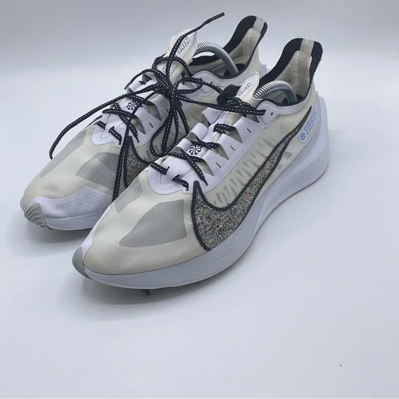 Nike Zoom Gravity White Multi Running Sneaker‎