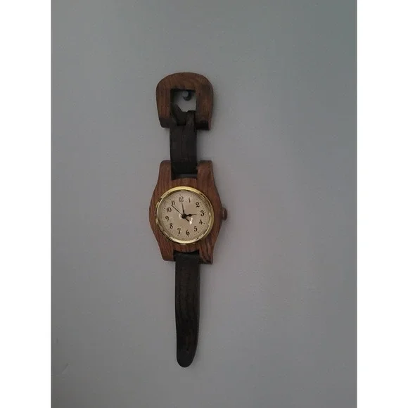 Vintage Wooden Wall Clock, Watch‎ Design, Rustic Home Decor, Unique Timepiece