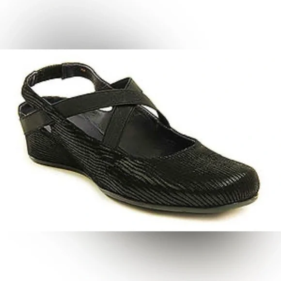 Van Eli Marjory blk w slght sprkle & elstc crss cross strps slngbk shoes SZ 6.5
