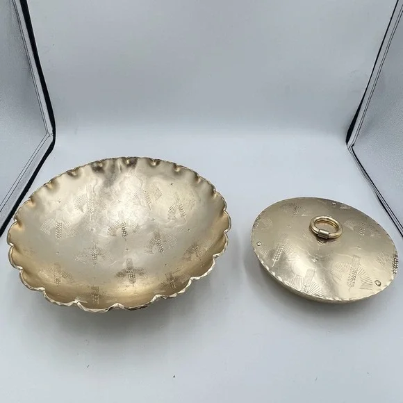 Arthur Armour‎ Hammered Aluminum Wheat Pattern Bowl Set with Lid Mid-Century
