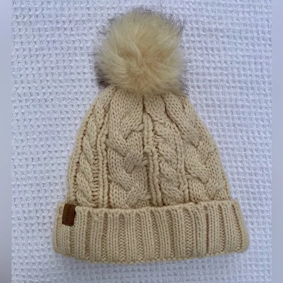 Cozy Cream Knit Winter Beanie Fleece Lined