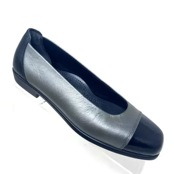 SAS Women's 7.5‎ Coco Ballet Flat Orthotic Pewter Black Patent Cap Toe Slip On
