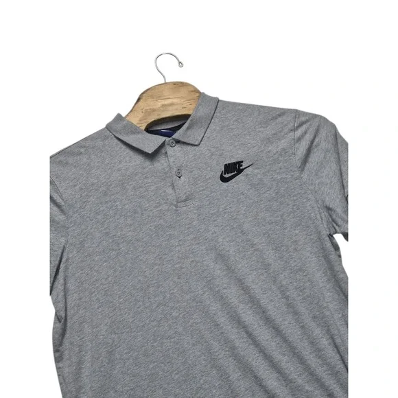 Nike Polo Shirt Mens Size XL Short Sleeve Grey with Black Swoosh