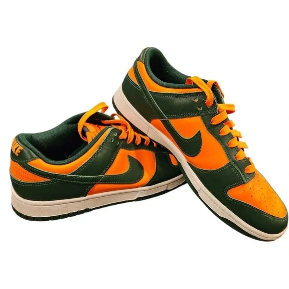 DD1391 300 Nike Dunk‎ Low Retro Miami Hurricanes - Sz 9.5
