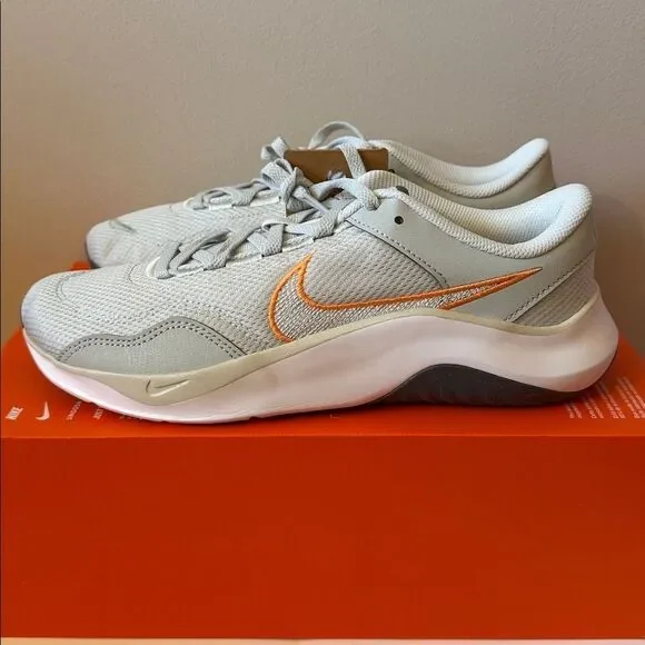 Nike Legend Essential 3 Light Silver DM1120-008 Men’s Size 10