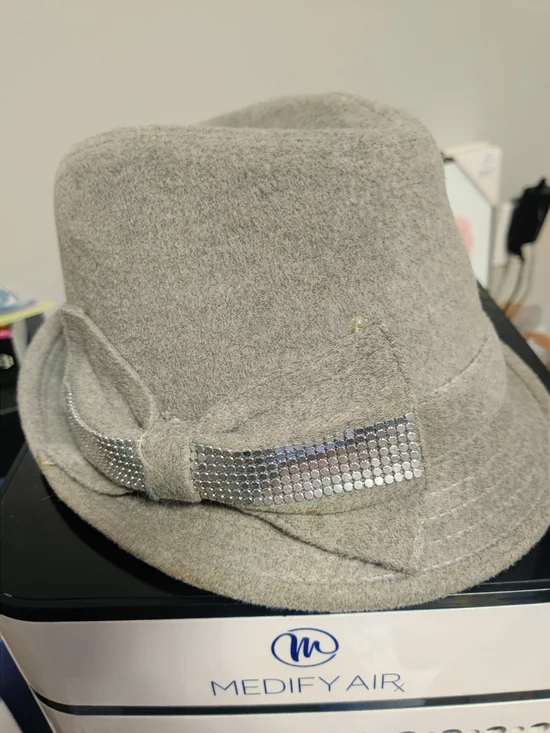 Scala Gray Wool Felt Fedora with Silver Sequin Bow