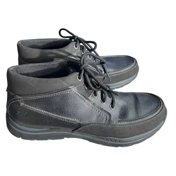 Skechers Boots Men 11.5 Relax Fit Memory Foam Leather Upper Lace Hiking Work