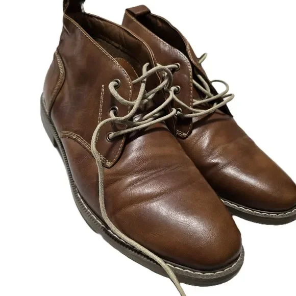 St. John's Bay Men's Brown Chukka Boots 8.5M Leather Memory Foam Dry+Cool