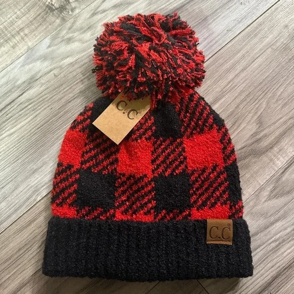 New‎ CC Beanie Red/Black Buffalo Super Soft Pom Pom Hat