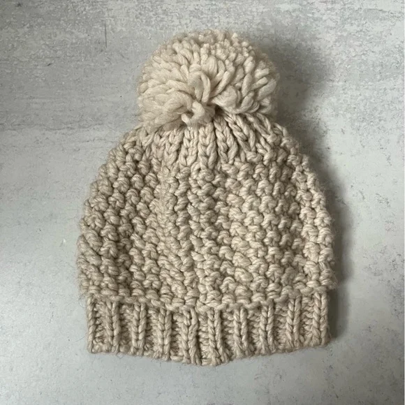 Raffaello Bettini Knit Hat Neutral Cream Beige