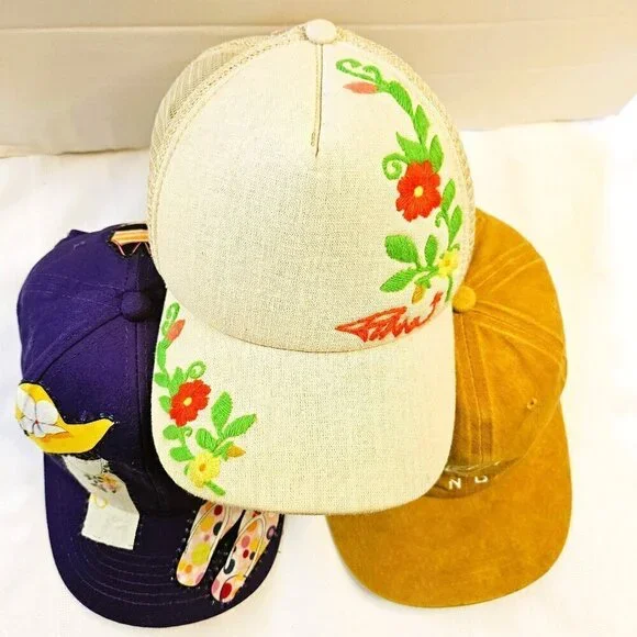Novelty No Brand Adult Casual Ball Caps  Lot of 3