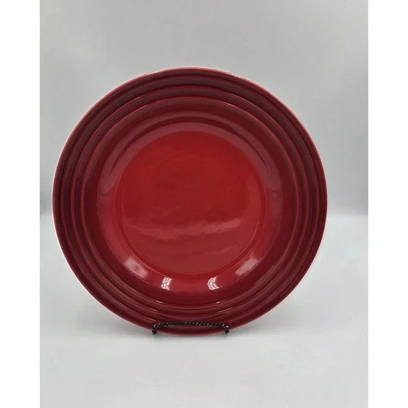 Le Creuset Solid Red Cerise Cherry Stoneware‎ Round Dinner Plate 12