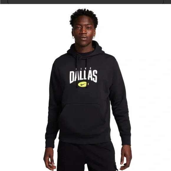 NIKE Men's Nike Sportswear Club  Dallas Hoodie