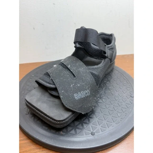 DARCO All Purpose Post Op Surgical Shoe Brace Boot‎ - Barely Used