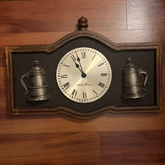 Seth Thomas Wall Clock Roman Numerals‎ Pewter Tankard Accents Made USA untested