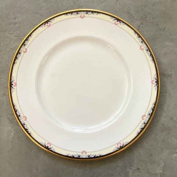 Royal Doulton RHODES Dinner Plate Fine Bone‎ China England