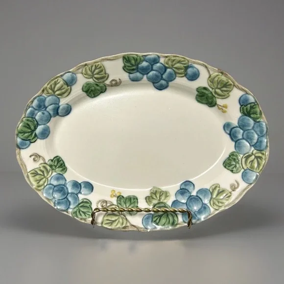 Metlox Poppy Trail Sculptured Grape Blue Oval Serving Platter USA 9.5