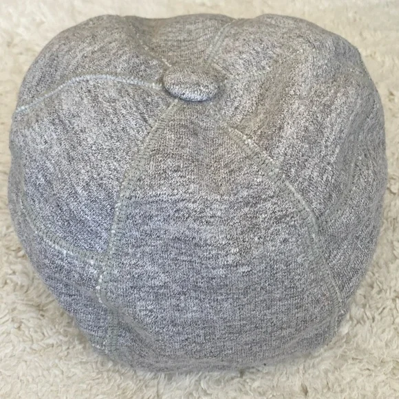 ❤️ Kangol Gray Jersey Beret Hat Size Small