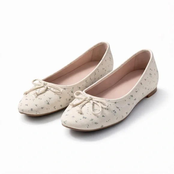 Cole Haan Women's Tan Floral Loafers