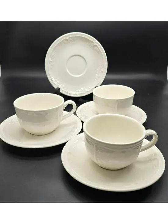 Villeroy & Boch Cortina 2000 Cream Porcelain Cups & Saucers Set DH3001
