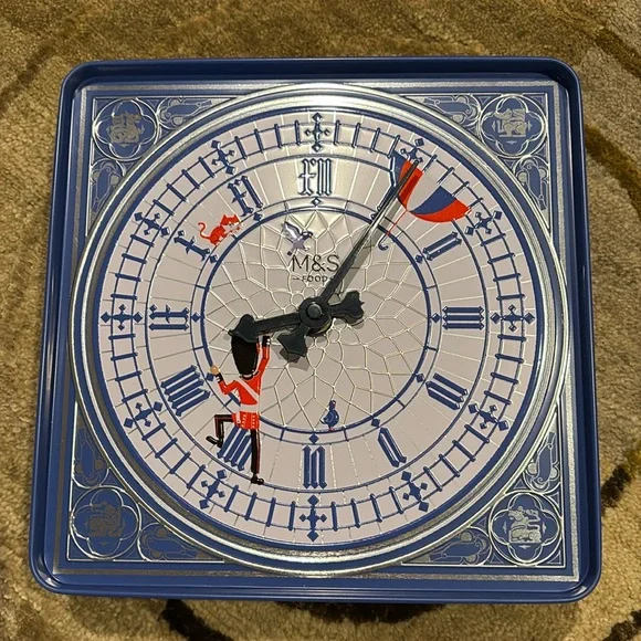 London Big Ben Themed Aluminum Cookie Container