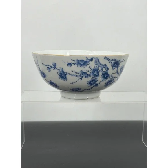 Vintage Blue White Porcelain Cherry Blossom Butterfly Bowl Gold Rim Footed‎ 6in