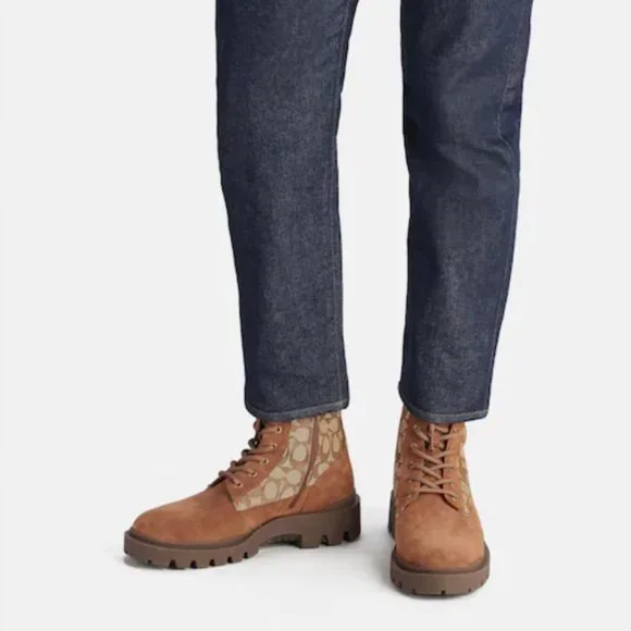 NWT COACH KHAKI SIGNATURE JACQUARD CITYSOLE BOOT