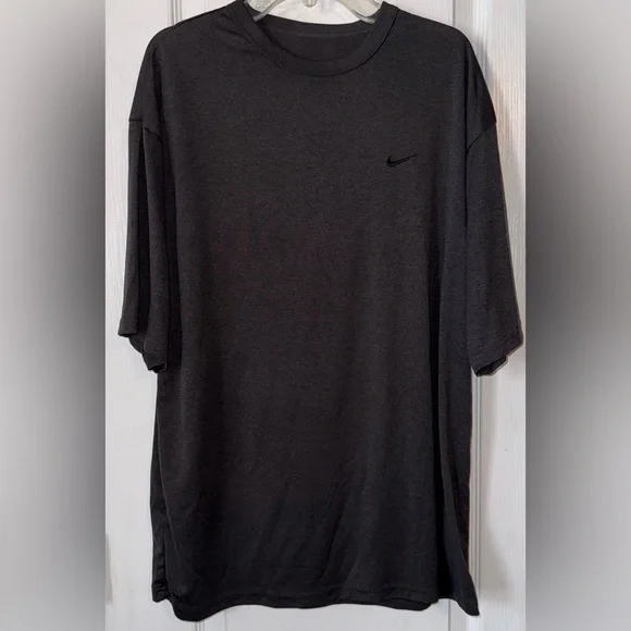 Nike Dark Grey/Black Athletic Performance T-Shirt Size M