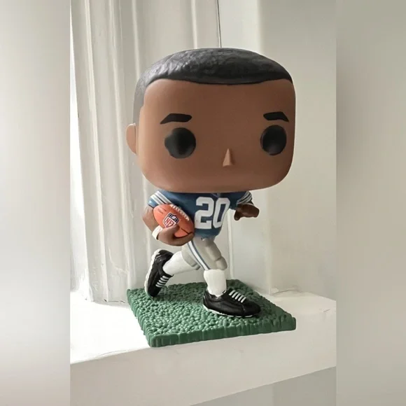 Funko Barry Sande r s Pop Football NFL Vinyl Figurine 4