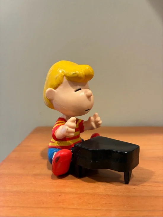 Vintage Applause Peanut Character Figure Schroeder w/ piano 3