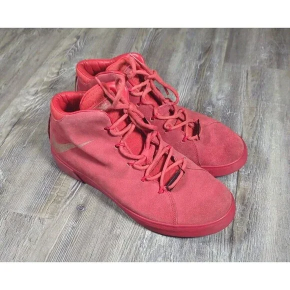 Nike LeBron 12 Red NSW Lifestyle Men's Size 8.5  716417-600