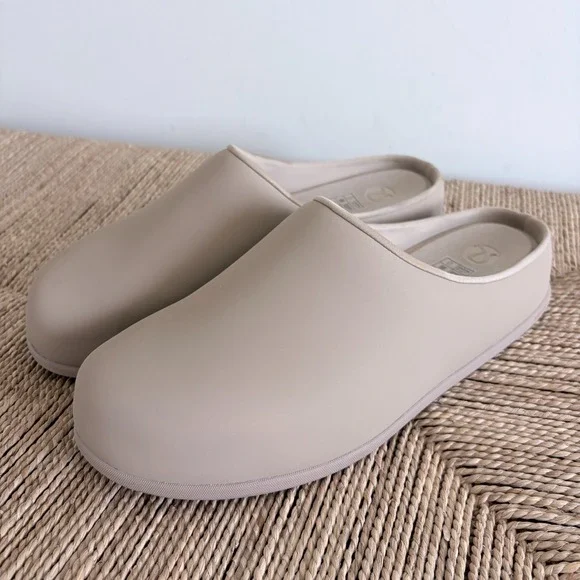 Lululemon Women SwayDay Slip On Mules Nutmeg Beige Sz 9