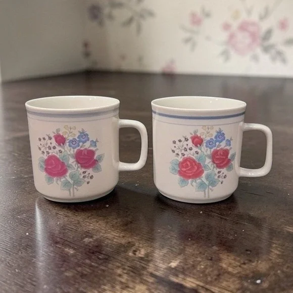 Gibson‎ Style Stoneware Coffee Cups, Purple Blue Rose Design Mugs, Set of 2, Vtg